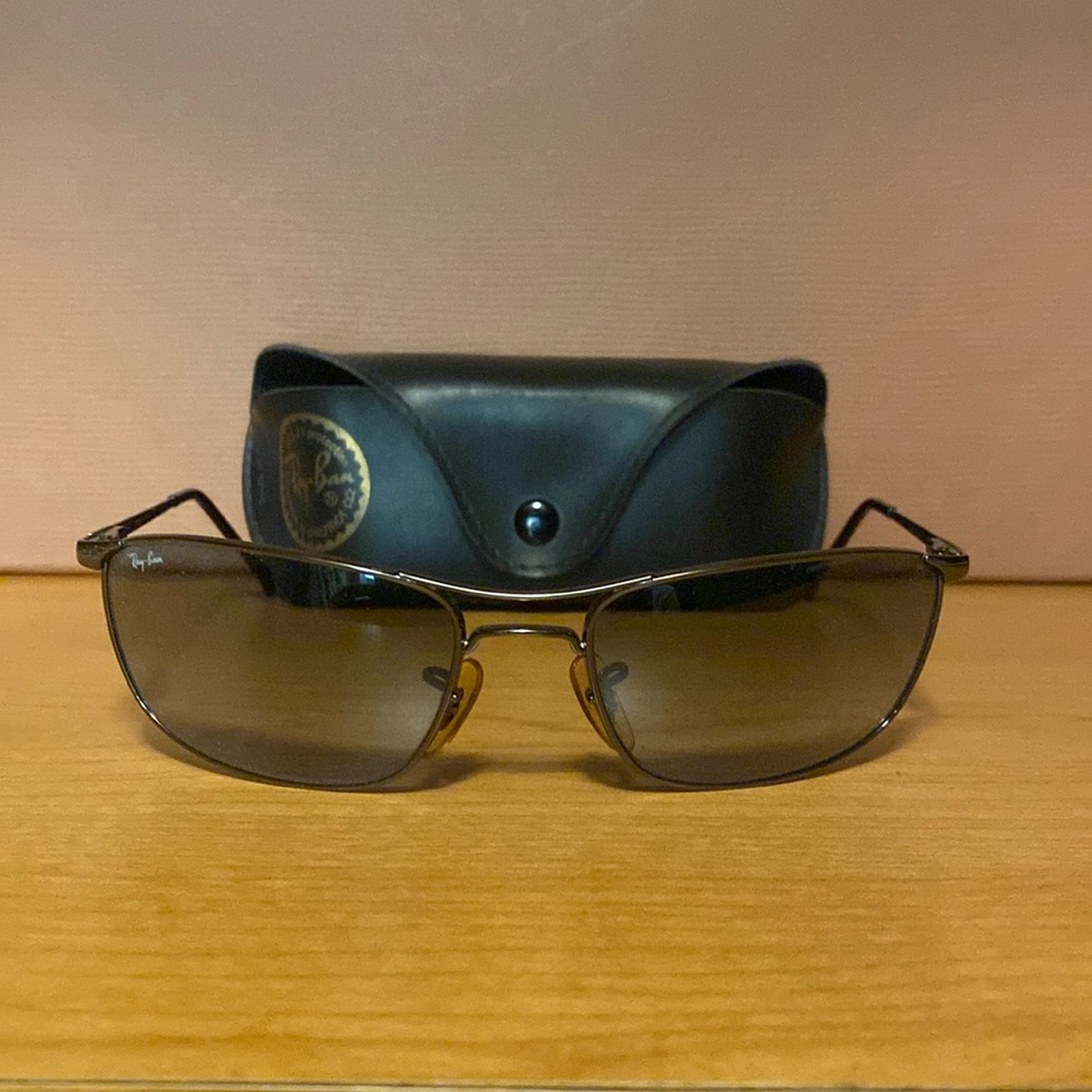 Vintage Rayban Sunglasses radiant blue